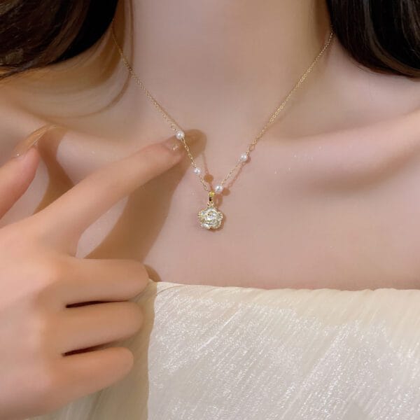 1770800186688544768 Gold White Flower Pendant Necklace | Pearl Chain Camellia