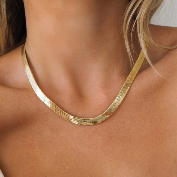 Gold Herringbone Chain Necklace | Flat Silky Collarbone Statement