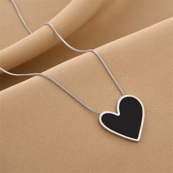 Stainless Steel Black Heart Pendant Necklace with Silver Chain