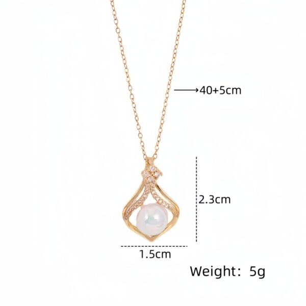 1807233998615875584 Elegant Gold Pearl Necklace - Stainless Steel Delicate Pendant
