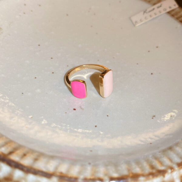 1825398161313763328 Chic Gold Tone Adjustable Enamel Ring - Hot Pink & Light Pink