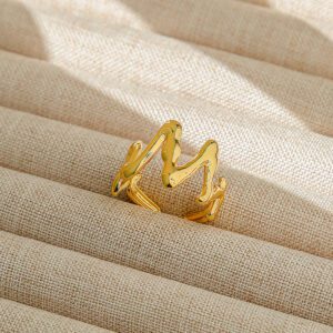 Modern Wavy Gold Ring - Stainless Steel Abstract Design