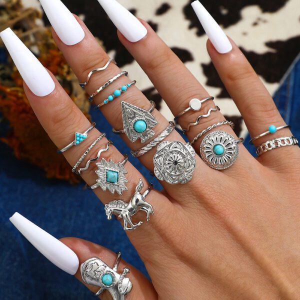 1991330302080978944 Boho Silver Turquoise Stackable Ring Set | Vintage Western Style